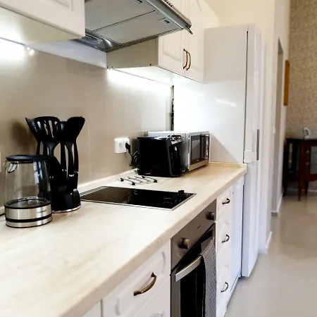 Madonna Apartament *